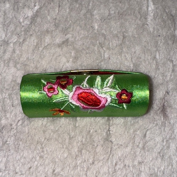Vintage Other - NWOT Vintage Green Silky Floral Embroidered Lipstick Case with Mirror
